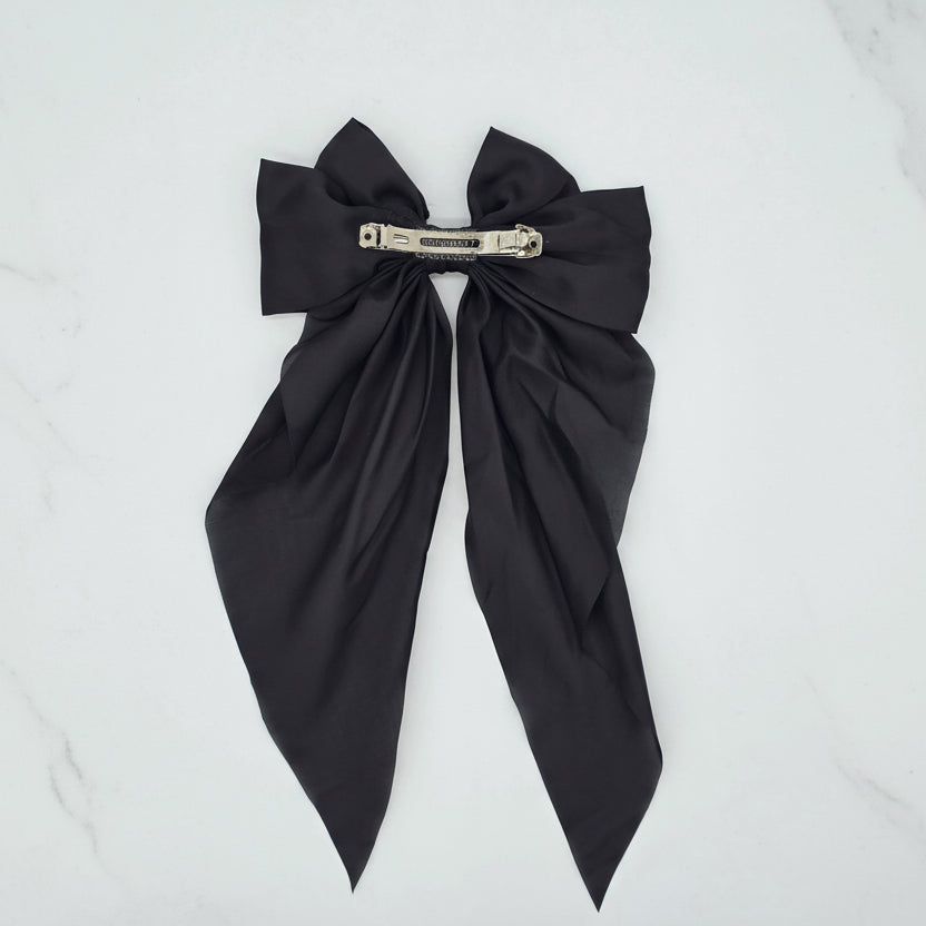 Midnight Elegance – Grosse Haarschleife mit langen Bändern